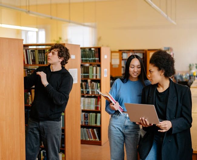 Купить диплом в Москве по доступной цене